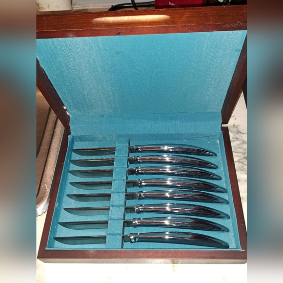 Salad master 400 Other - Vintage SALAD MASTER 400...set of 8 stainless steel knives. Like new condition.